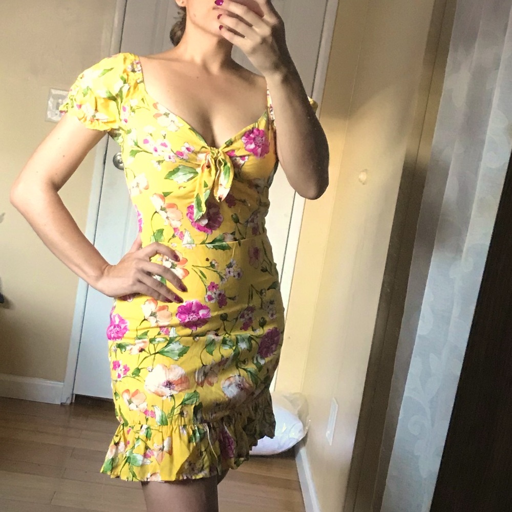 City Studio yellow floral ruffle dress